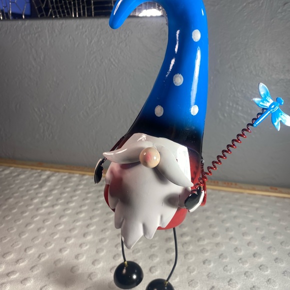 Garden Collection Spring Gnome
Wind Chime-Metal - Picture 10 of 13